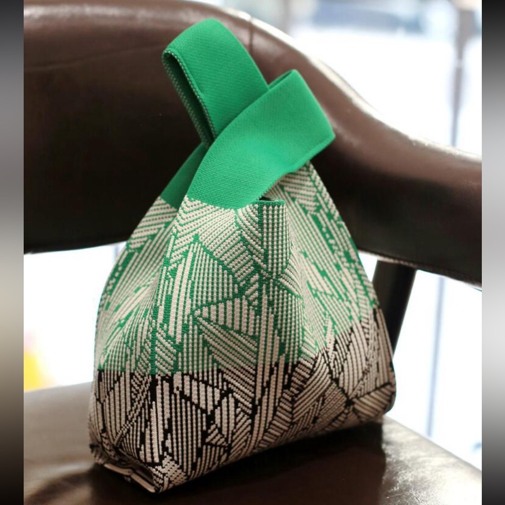 NEW! Women's Striped Pattern Knitted Handbag